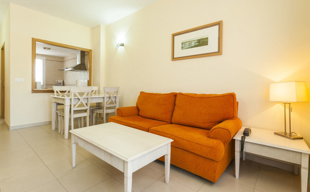 Aparthotel Ilunion Sancti Petri Novo Sancti Petri Εξωτερικό φωτογραφία