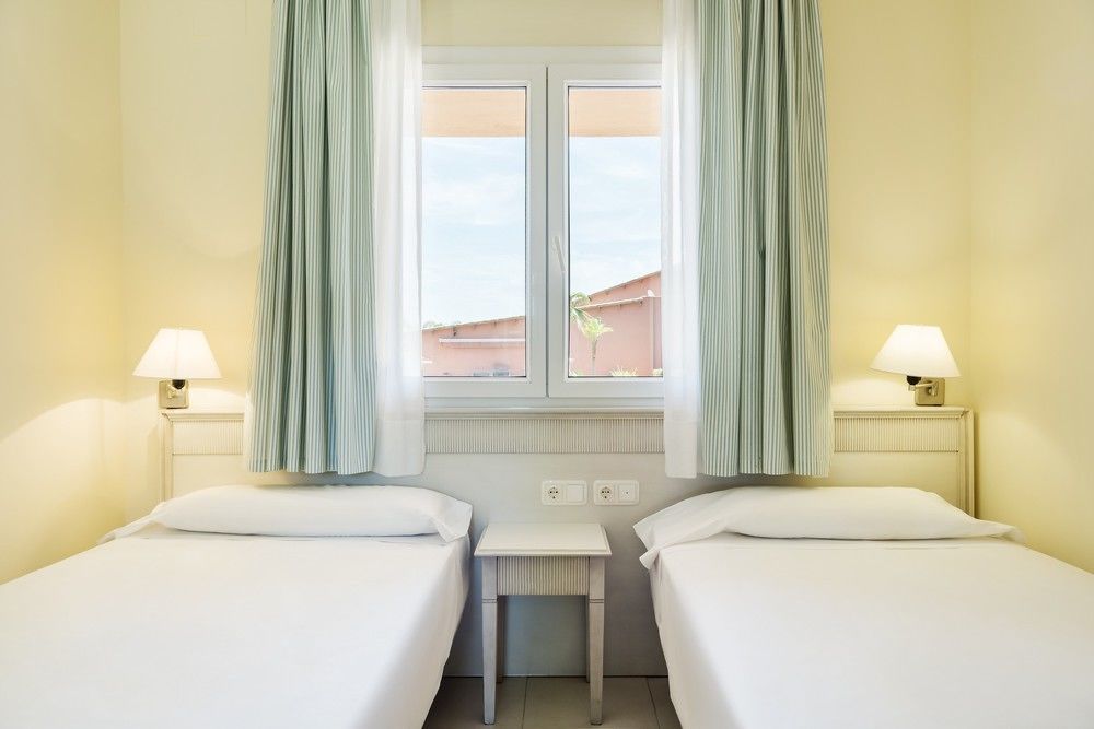 Aparthotel Ilunion Sancti Petri Novo Sancti Petri Εξωτερικό φωτογραφία